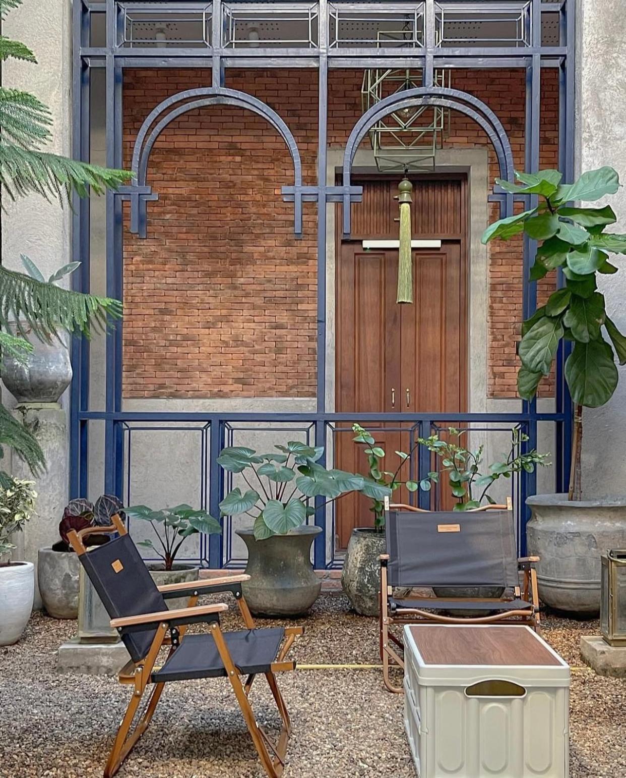Khunluang Hostel (Adults Only) Chiang Mai Zewnętrze zdjęcie