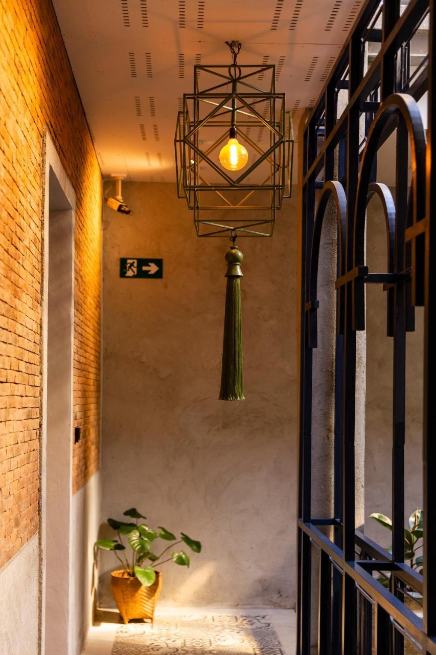Khunluang Hostel (Adults Only) Chiang Mai Zewnętrze zdjęcie